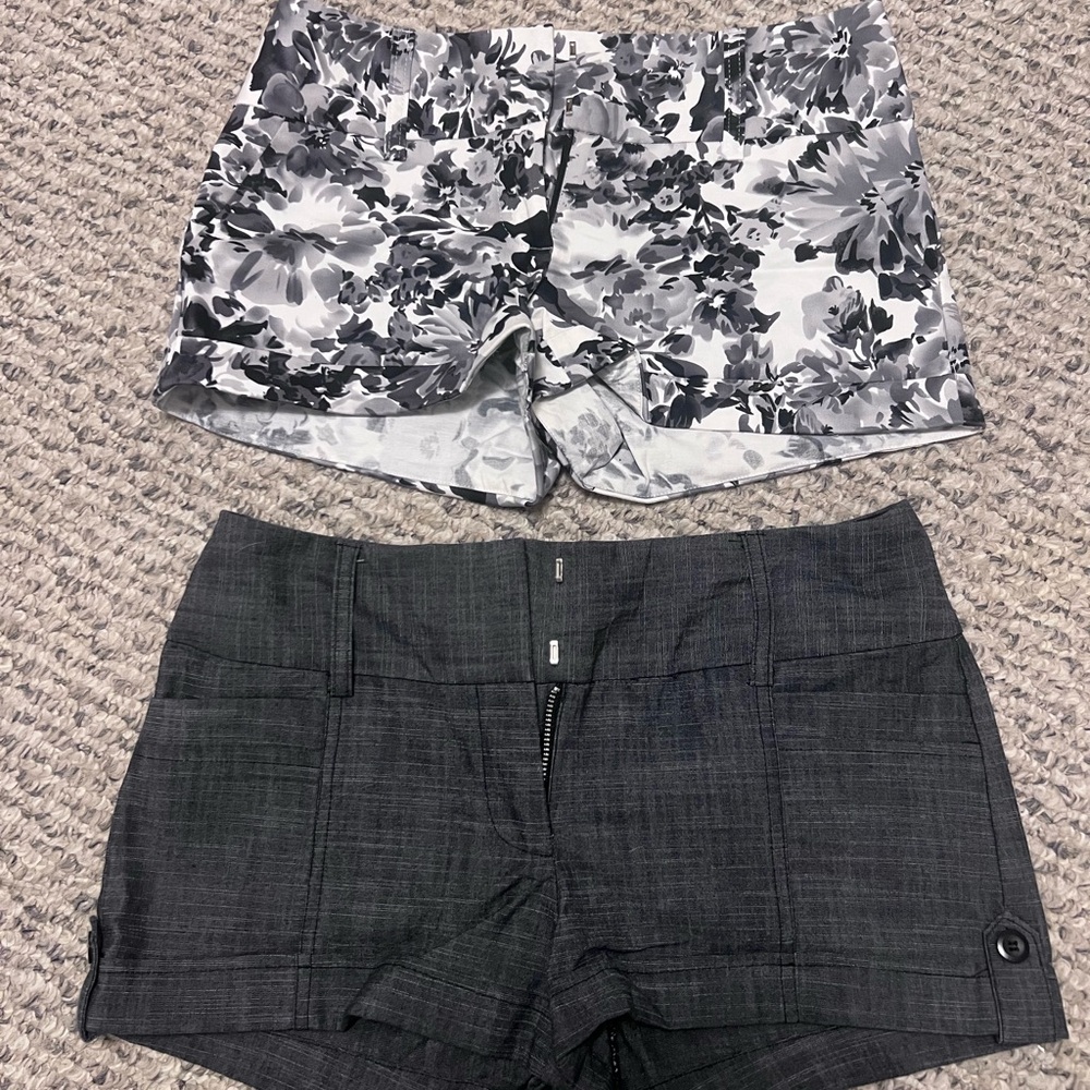 Floral Gray Women's Shorts